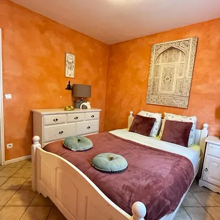 Сasa de vacaciones Nice DUPLEX with GARDEN&TERRACE in Aytré Aytré