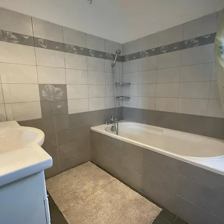 Сasa de vacaciones Nice DUPLEX with GARDEN&TERRACE in Aytré
